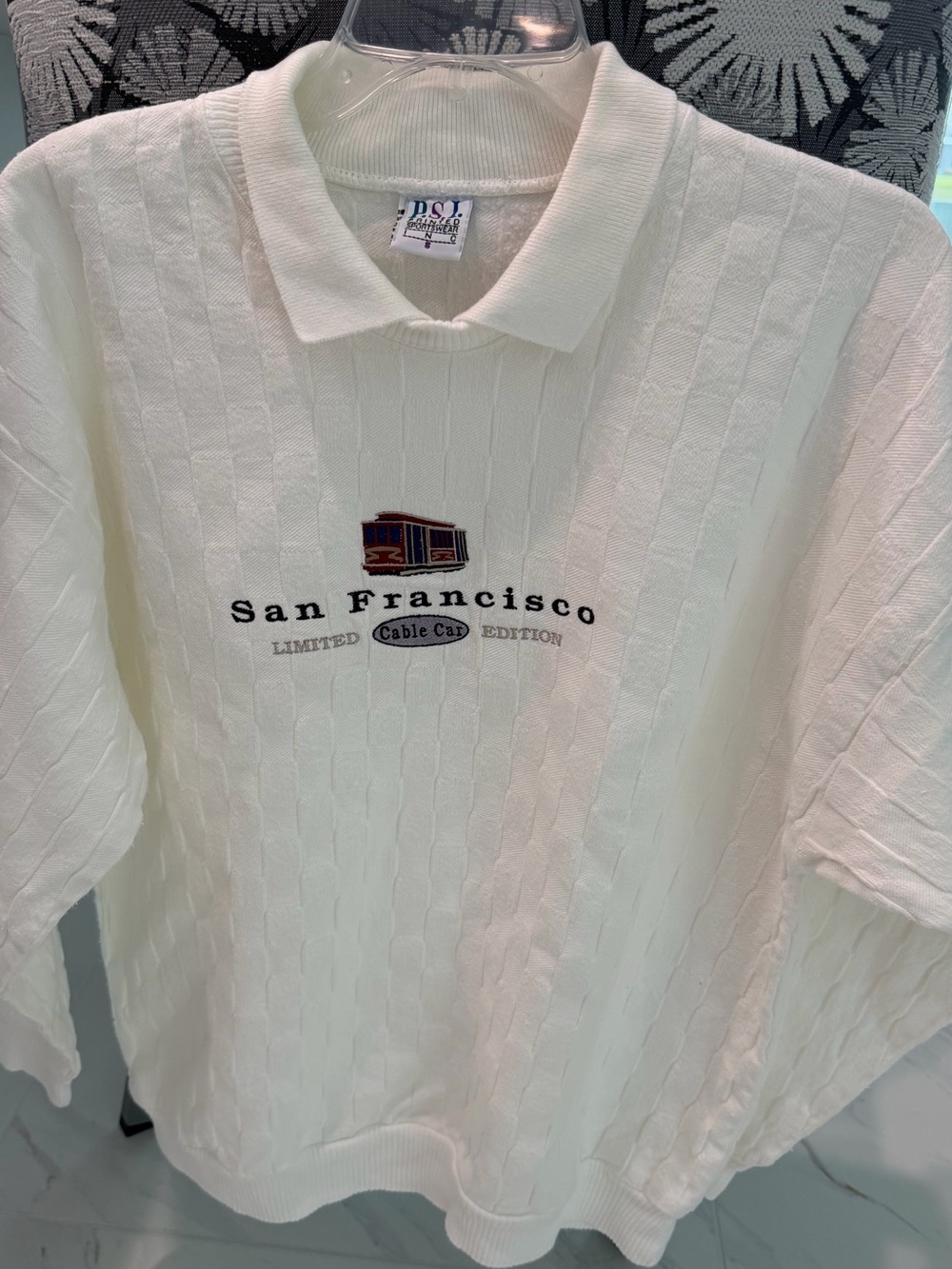 Vintage San Francisco Cable Car Textured White Cotton Knit Pullover, Small